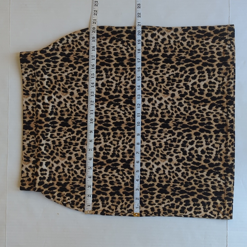 Jaclyn Smith Collection Stretch Animal Print Skirt MEDIUM Tan Black - Picture 10 of 13